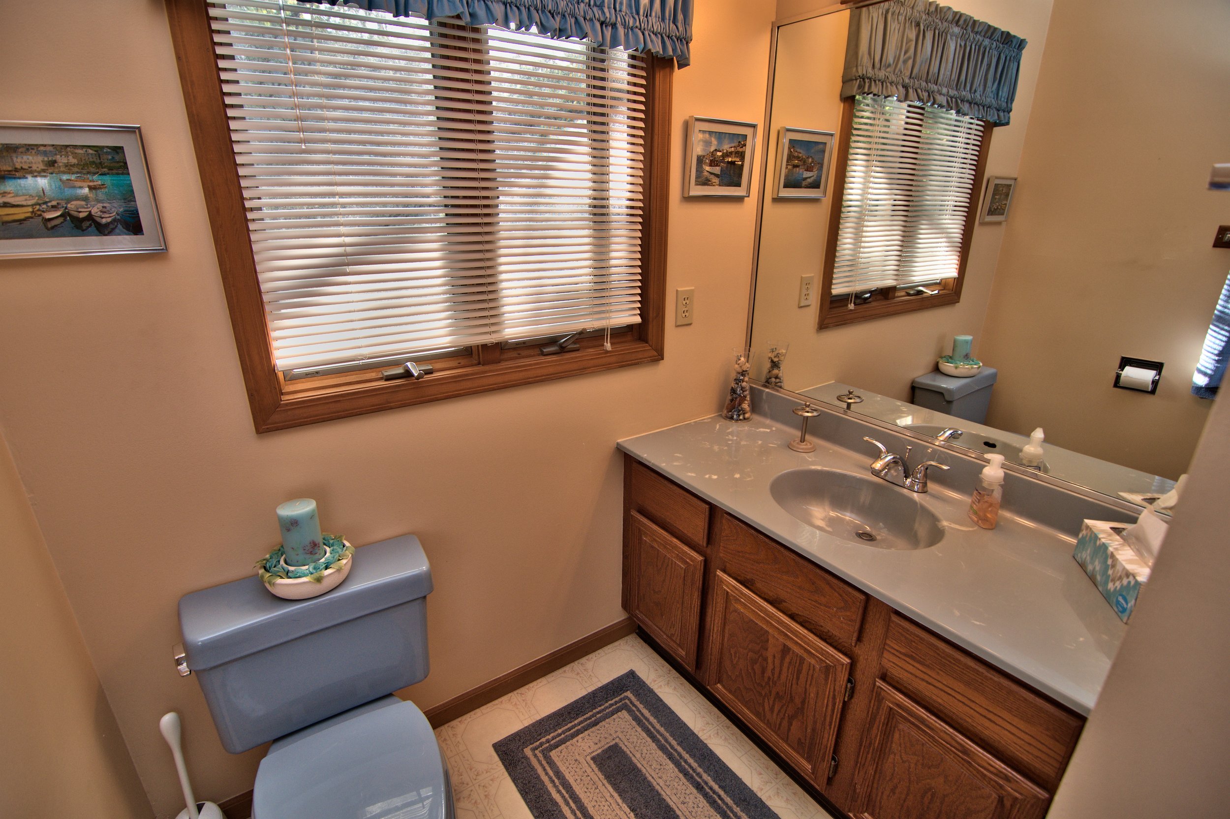 2nd Floor Hall Bath View 2.jpg