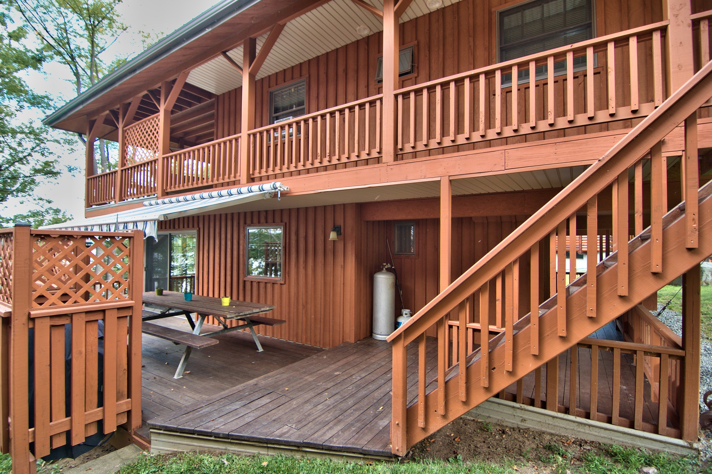 Exterior View 20.jpg