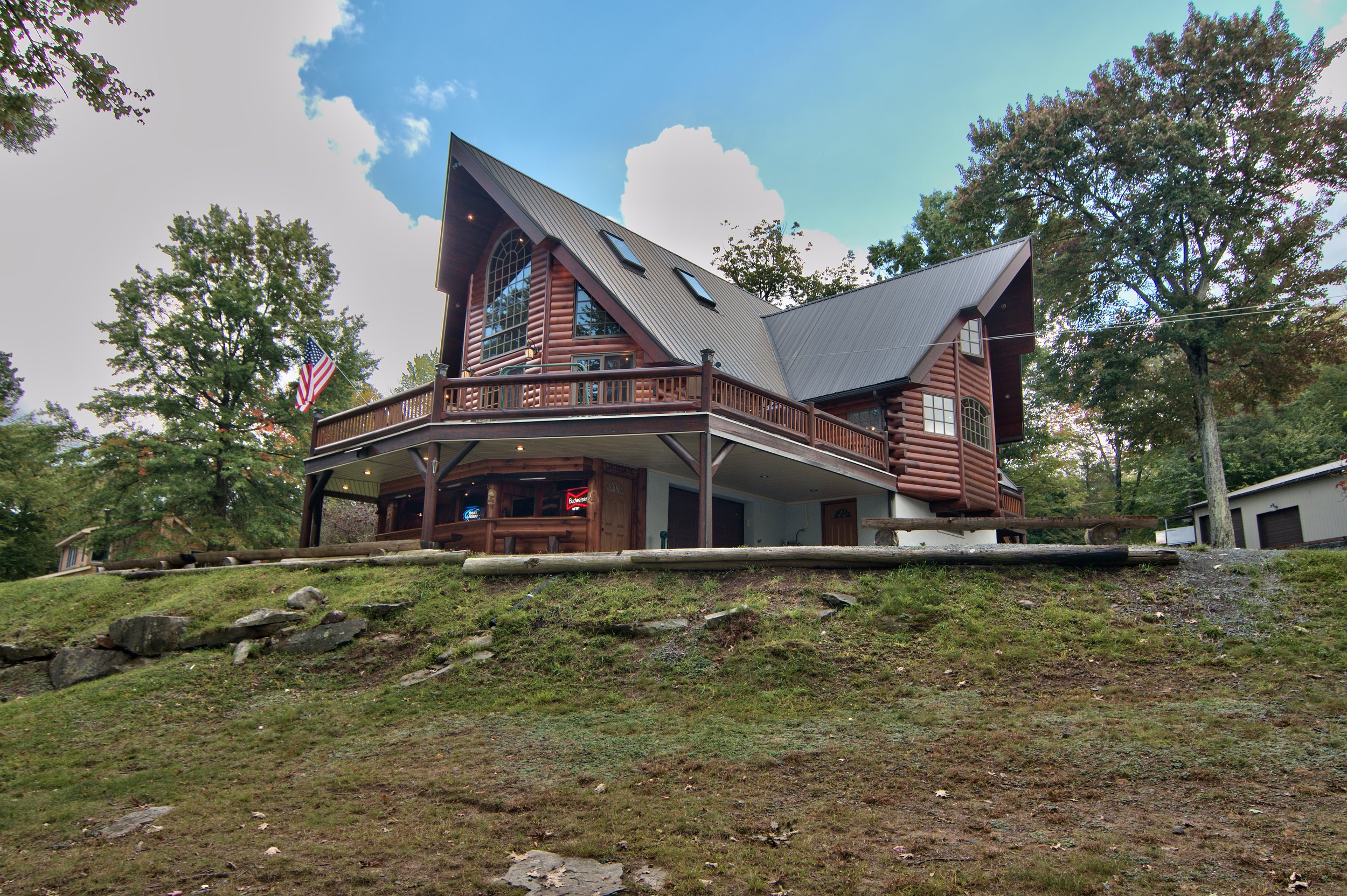 Exterior View 16.jpg