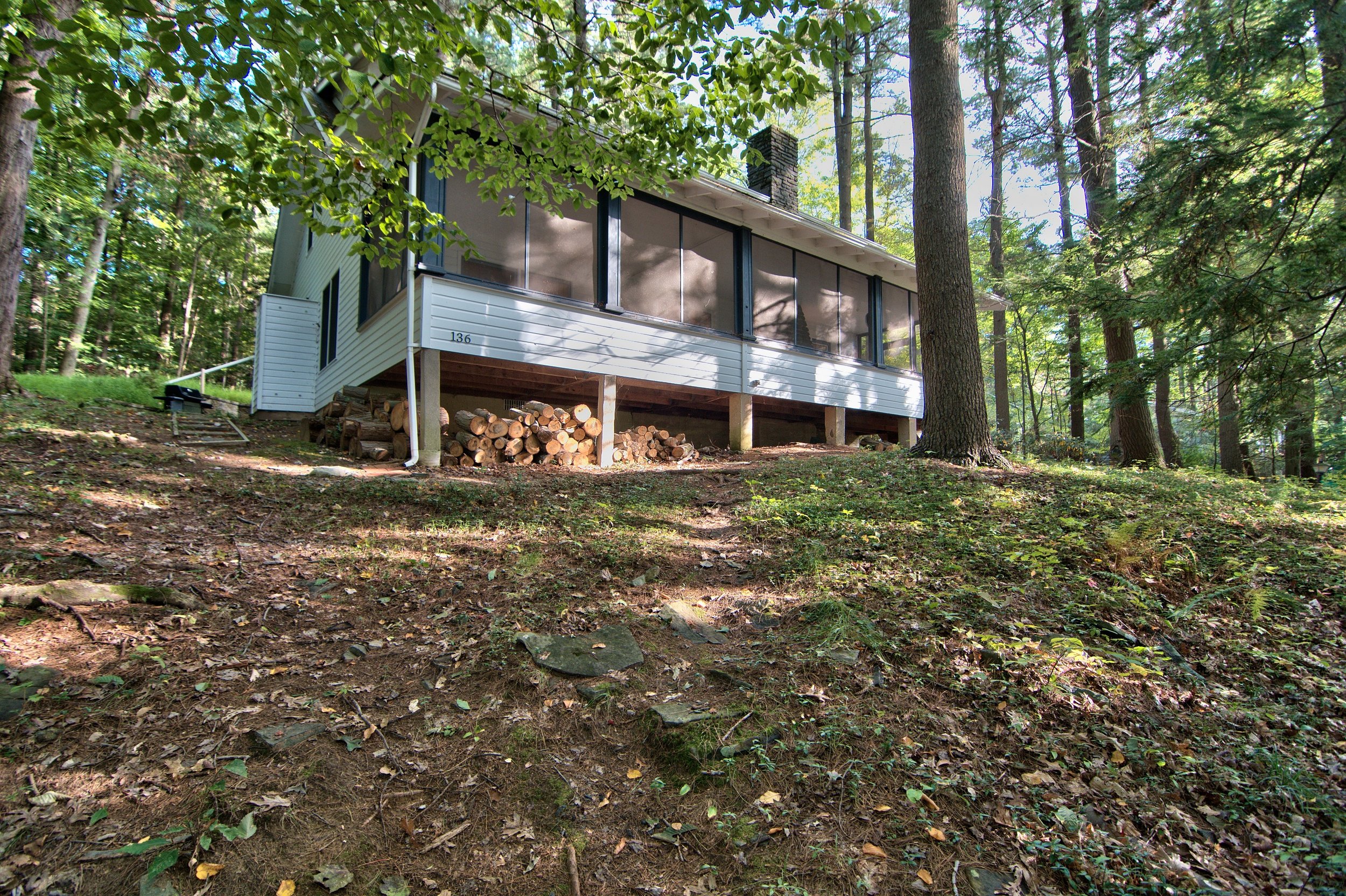 Exterior View 03.jpg