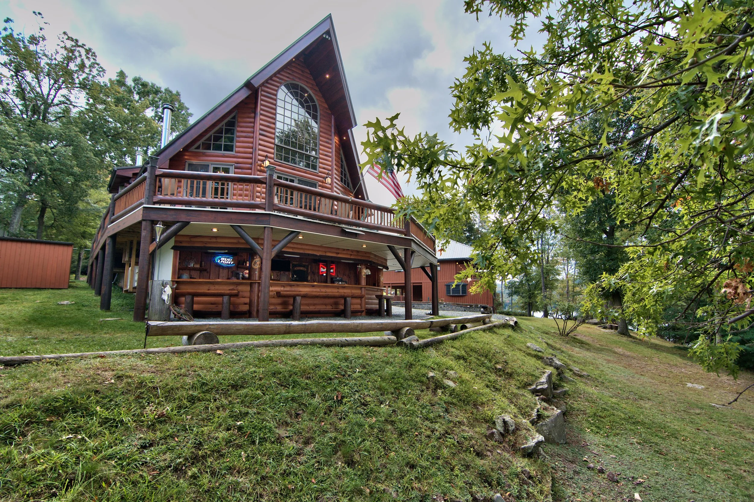 front+of+the+lodge.jpeg