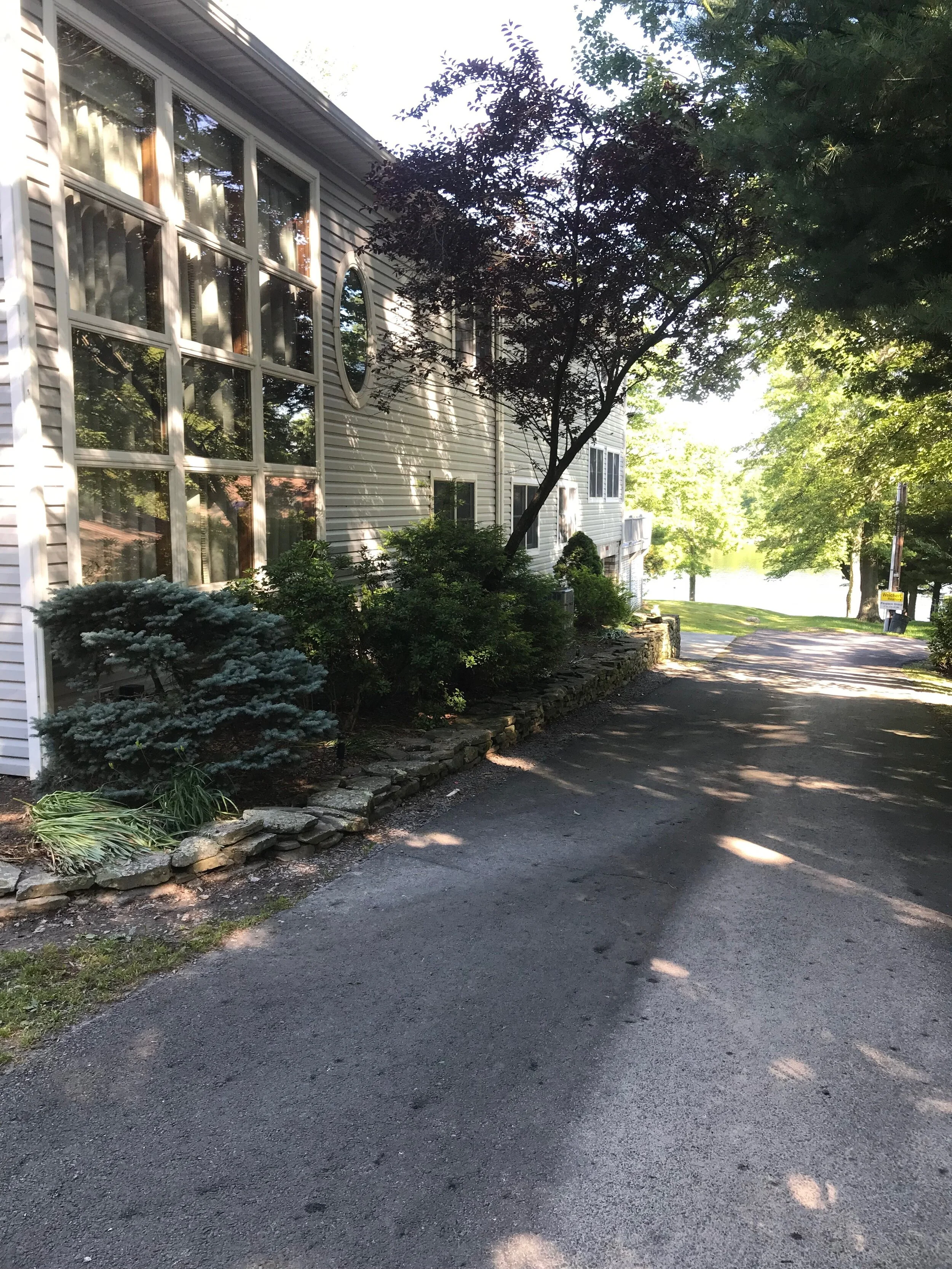 Vacation Rentals in Hawley, PA, and Nearby Regions