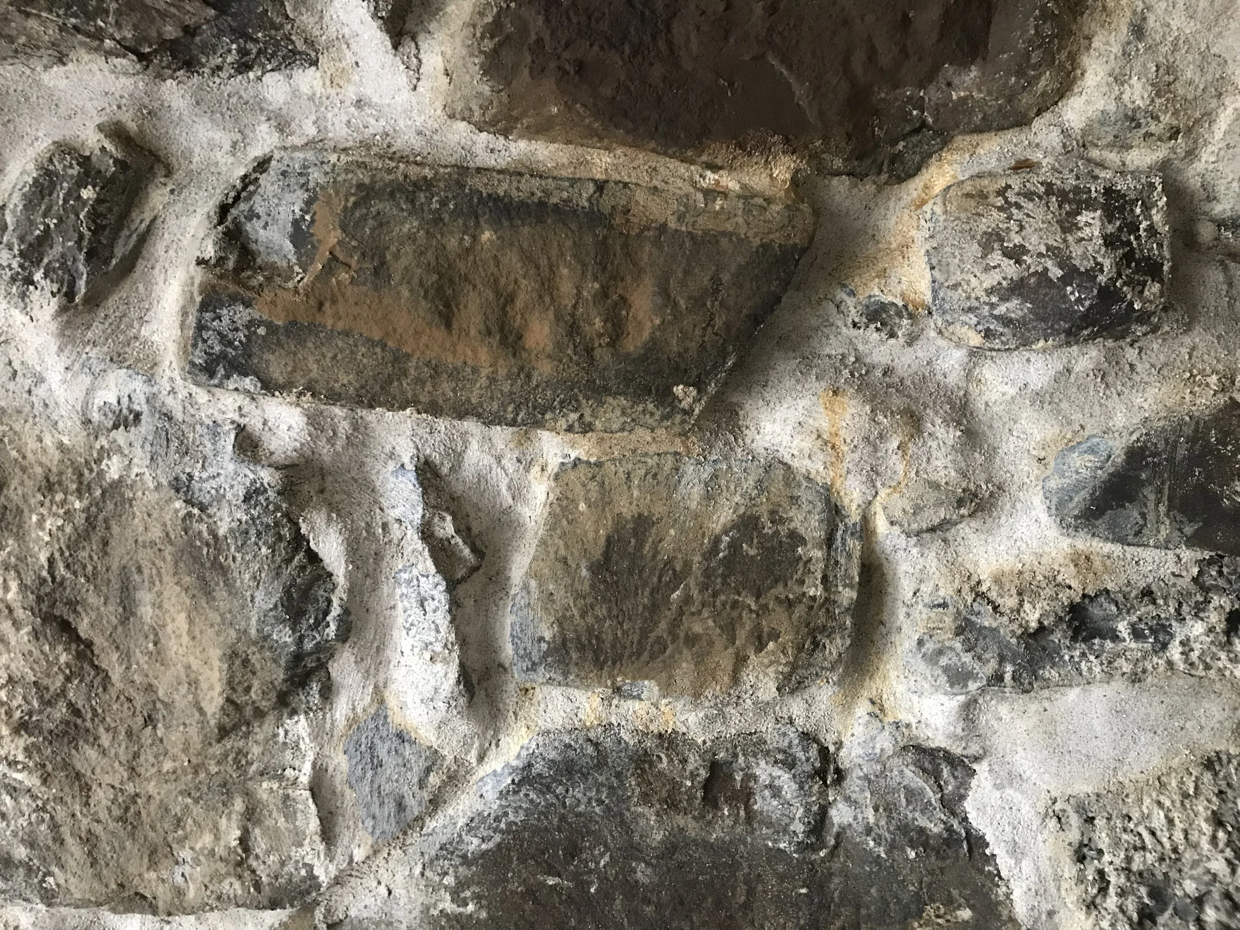When I returned a month or so later, the Lime had dried enough to be ready for it’s first limewash. We are still in two minds about leaving the stone exposed or giving it a white finish with the limewash…