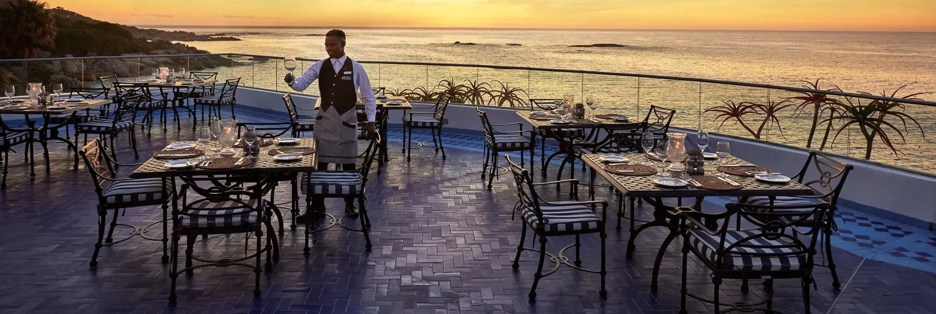 tweleve-apostles-azure-terrace-evening.jpg