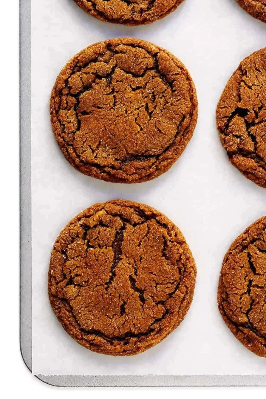 Chewy-Ginger-Molasses-Cookies-Recipe-1-1.jpg