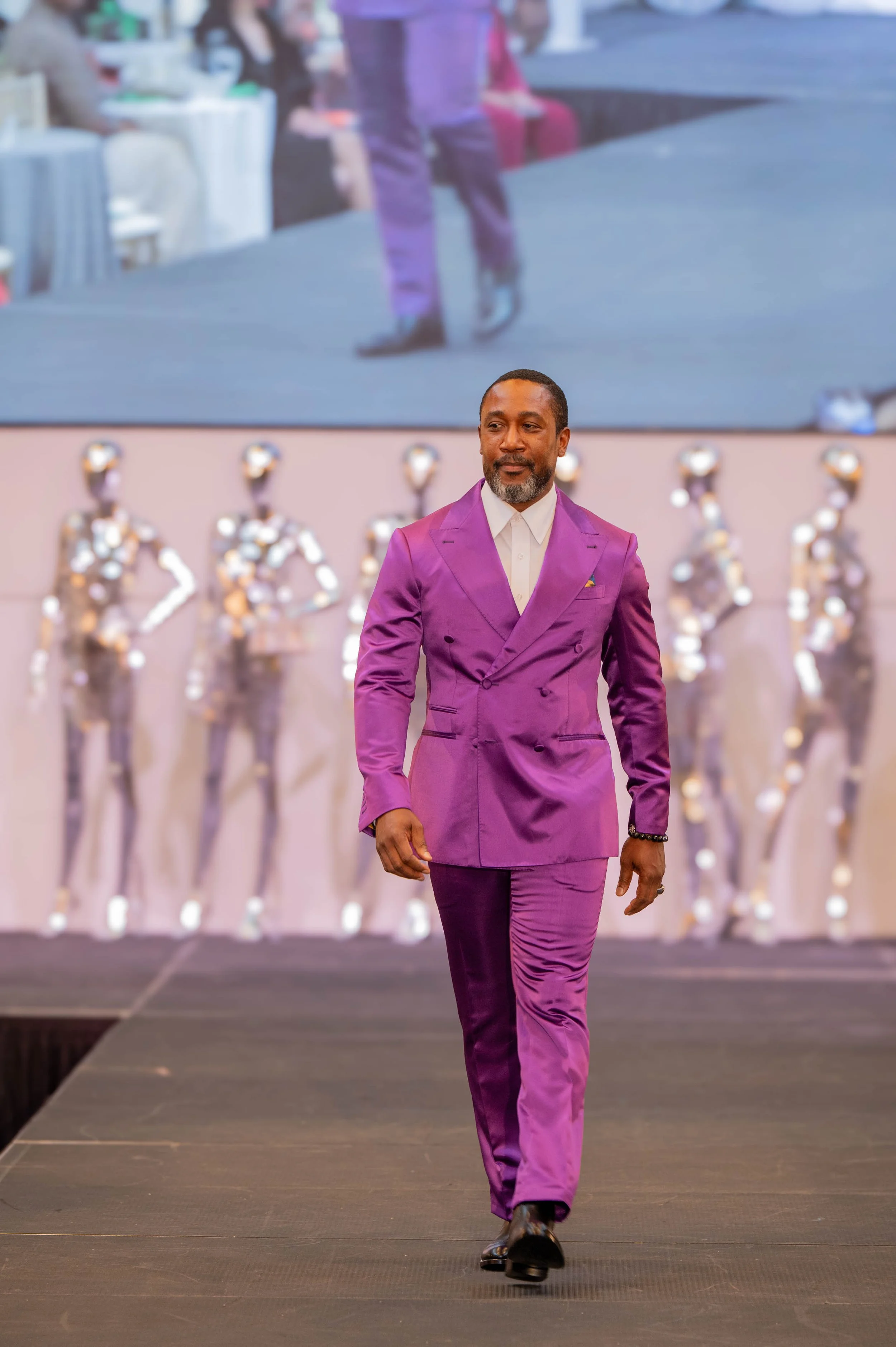 jo_hayes_images_the_revelry_emerald_affair_links_fashion_show-100.jpg
