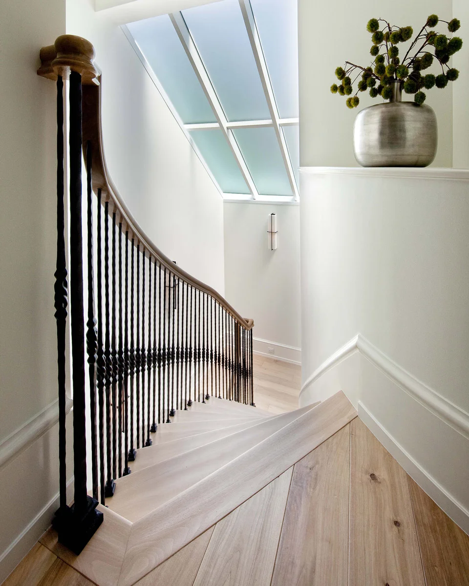 rum-row-Stairwell.jpg
