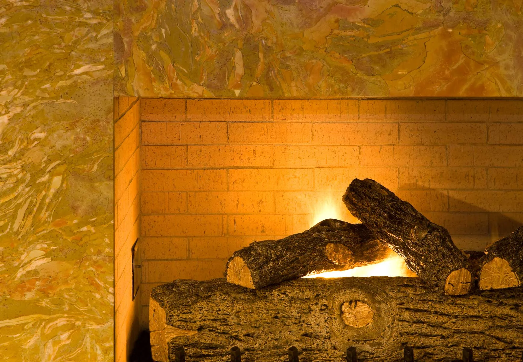 mandell-Vignette-fireplace.jpg