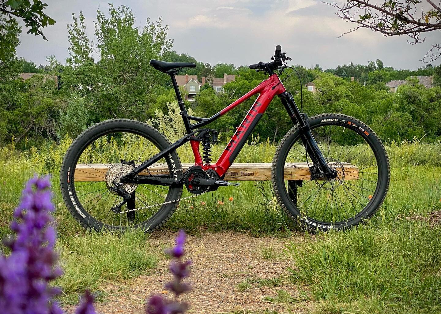A hot button topic, but what are your feelings on eBikes and have they changed over time? Have you tried one yet? If not, why?

@marinbikes #emtb #ebike #ebikes #enduro #enduromtb #mountainbike #mtb #mtblife #mtblifestyle #cycling #bike #bikelife
