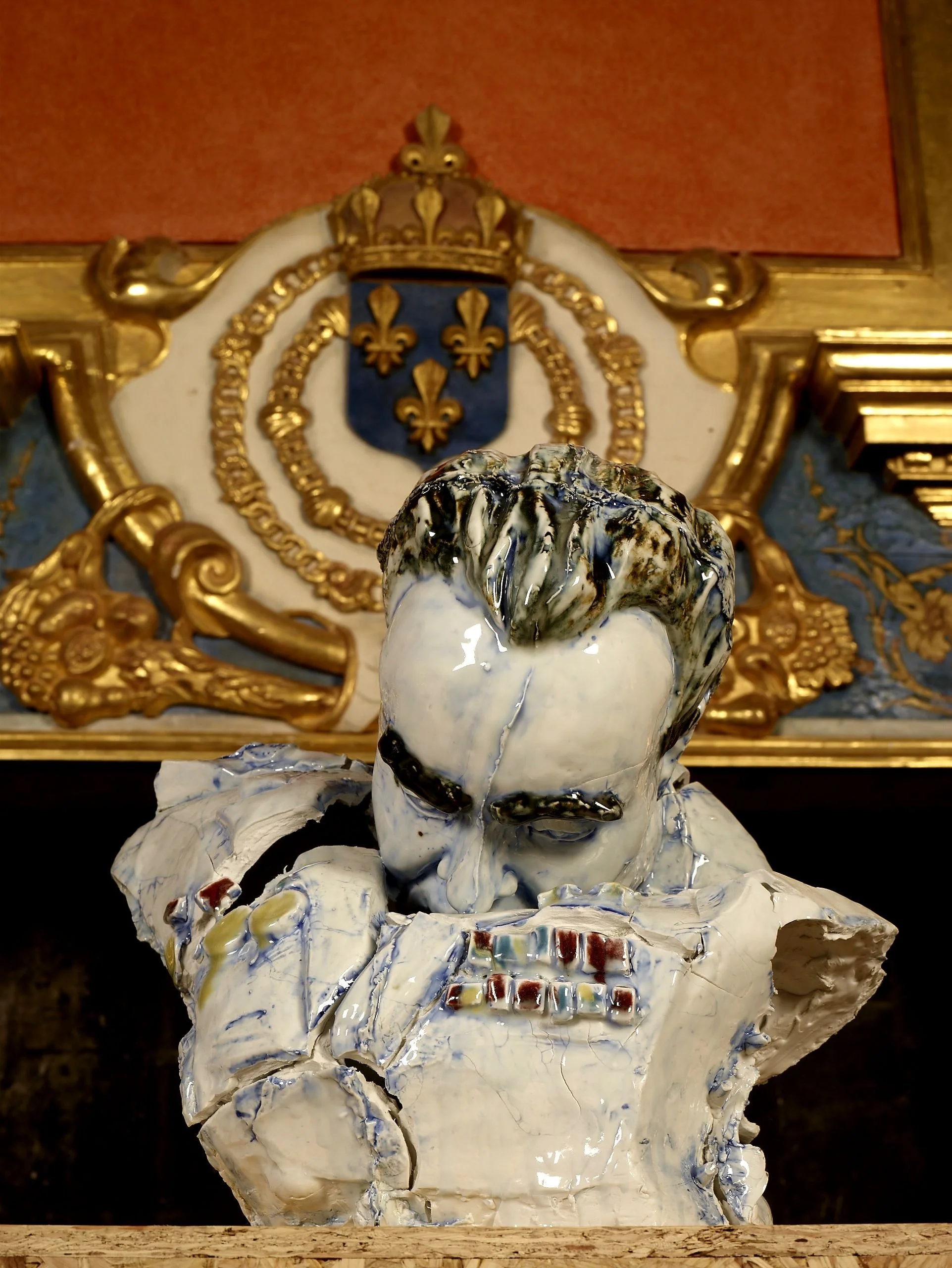 2014 Léonid Brejnev porcelaine château d'Oiron.jpg