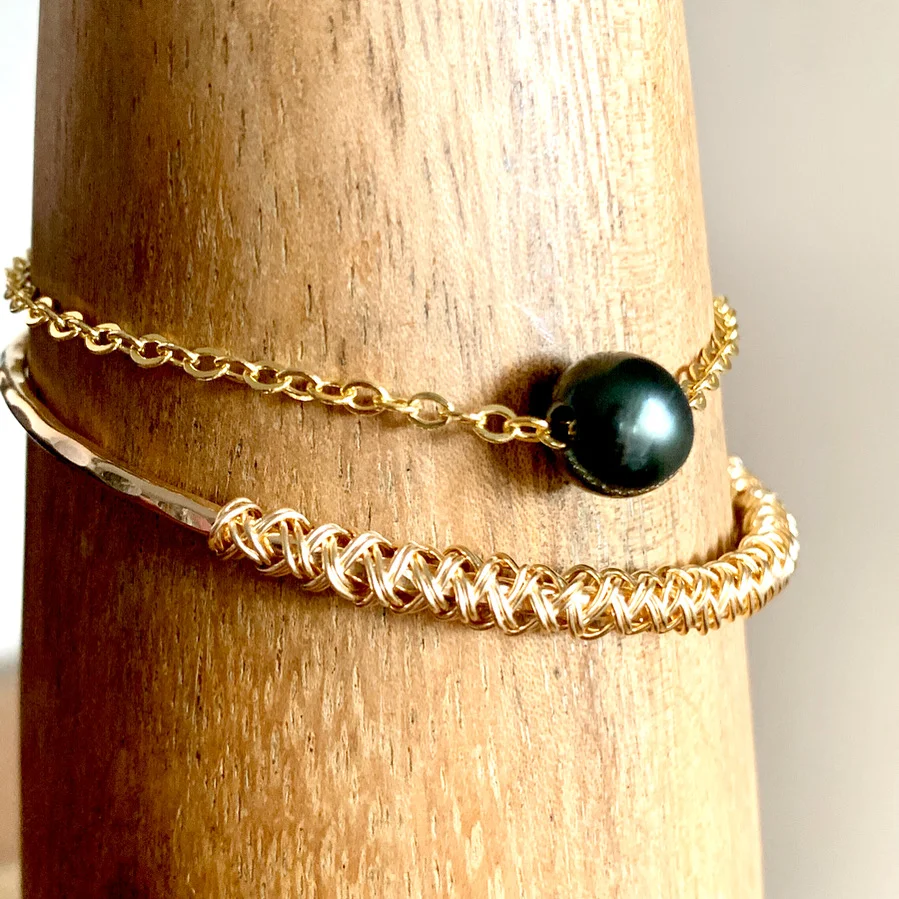 Luxe ʻUlana Bangle