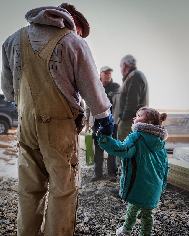 A little girl with dreams of building houses just like her PopPop! 📷 by @_aimeemason_ .
.
.
.
.
#masonconstructionco #marylandcustomhomebuilder
#marylandluxuryhomes #homebuilders 
#easternshore #kentislandliving #chesapeakebayhomes #dreamlife #thego