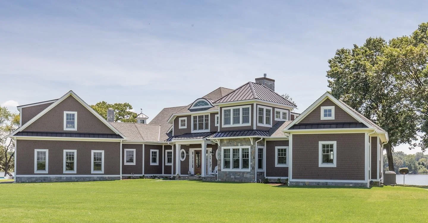 Welcome to Mason Construction Company, where craftsmanship meets the Chesapeake.

We specialize in building architecturally designed custom homes along Maryland&rsquo;s waterfront, from Annapolis to the Eastern Shore. With honesty, integrity, and pri