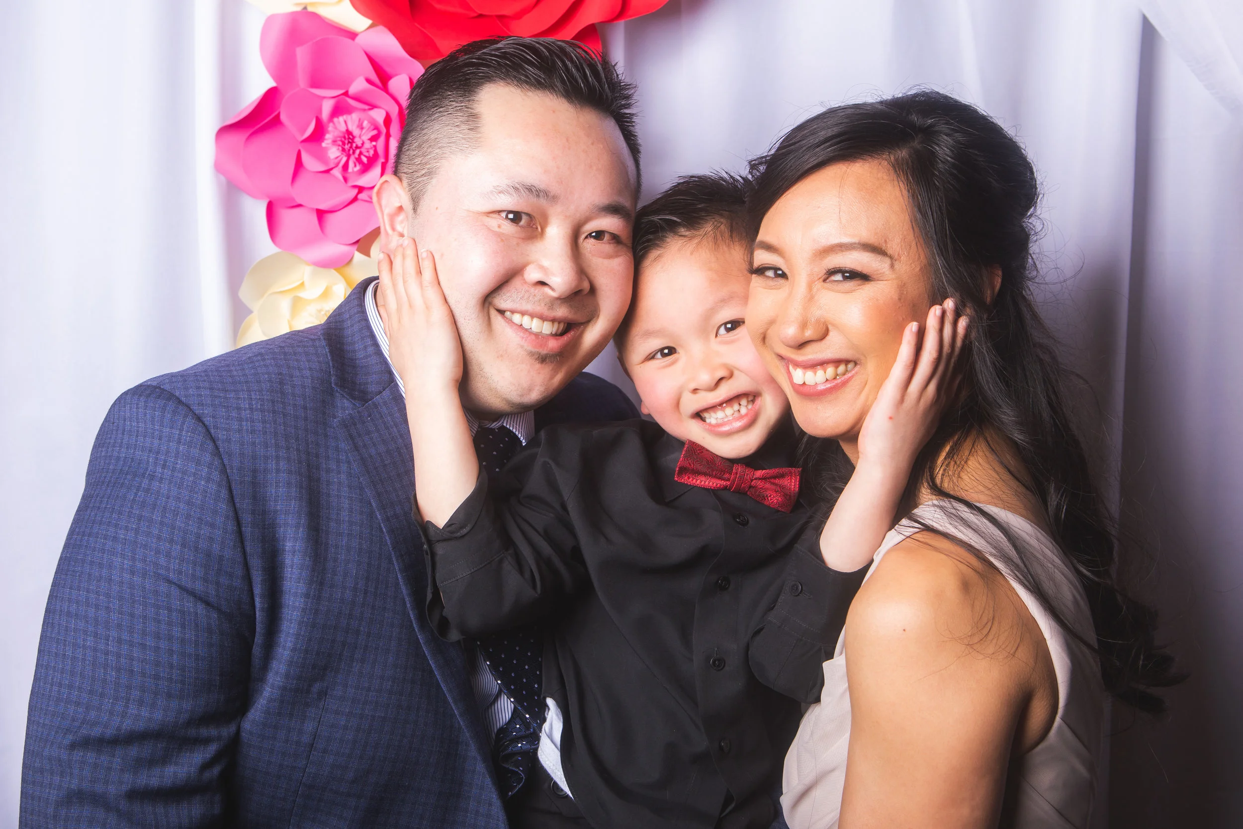 Jessica&RobertPhotobooth-097.jpg