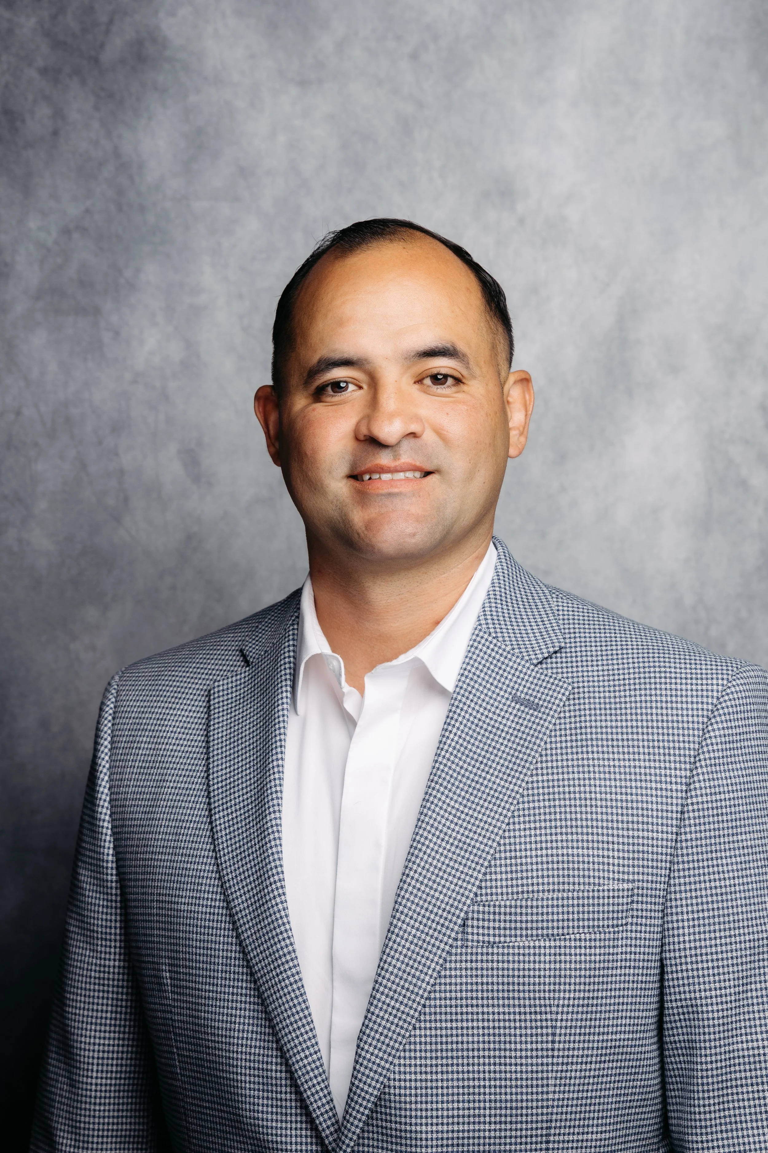 HeadshotsCSUEastBay-11.jpg