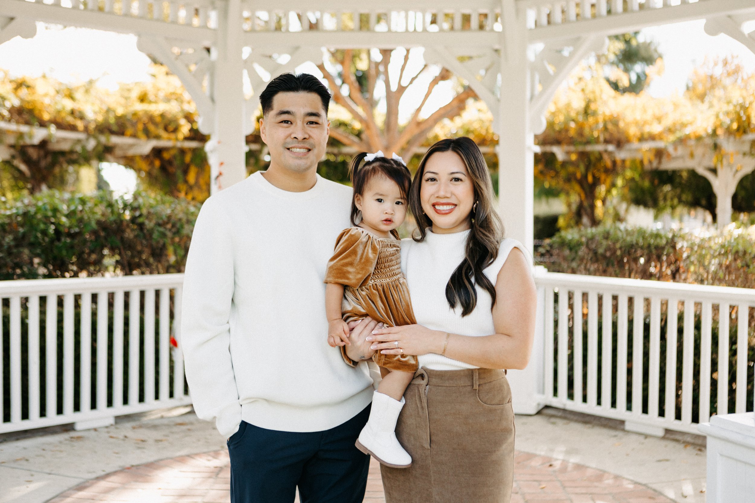 Tj&CamileFamilyPhotos2024-2.jpg