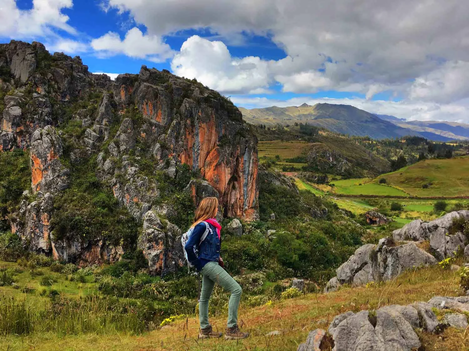 Marlee in Cusco's countryside during the Immersion.