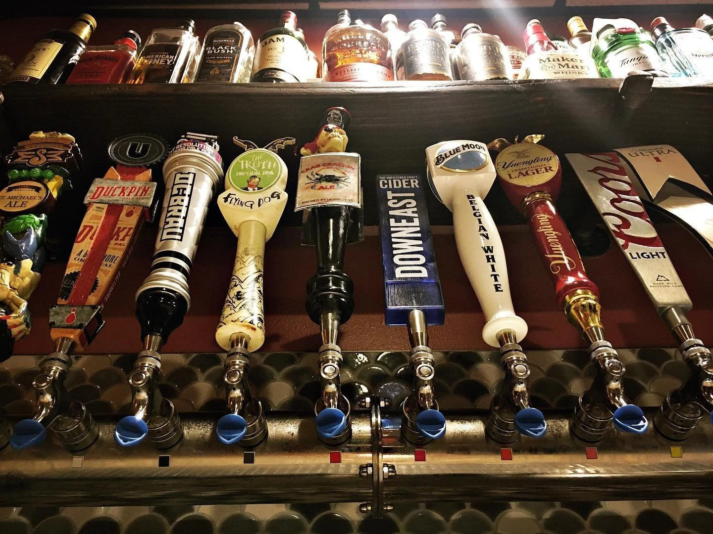 Stoney Creek Inn beer taps and bar.jpg