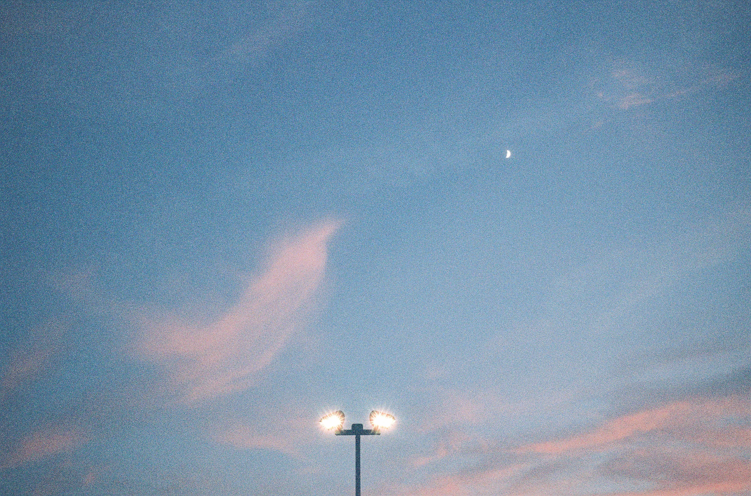 004226-R1-006.jpg