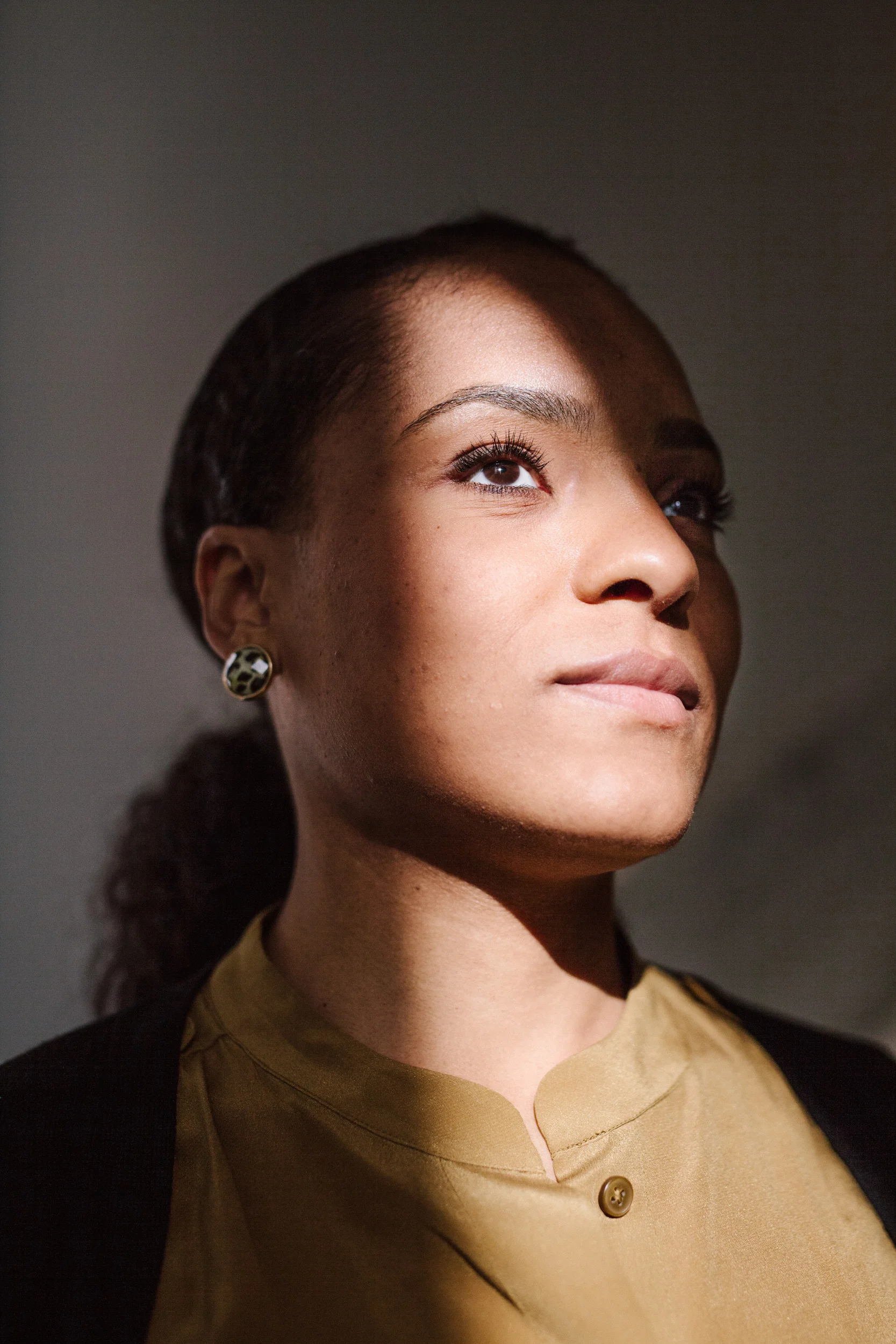 004-MICHELLEMISHINA_PORTRAIT.jpg