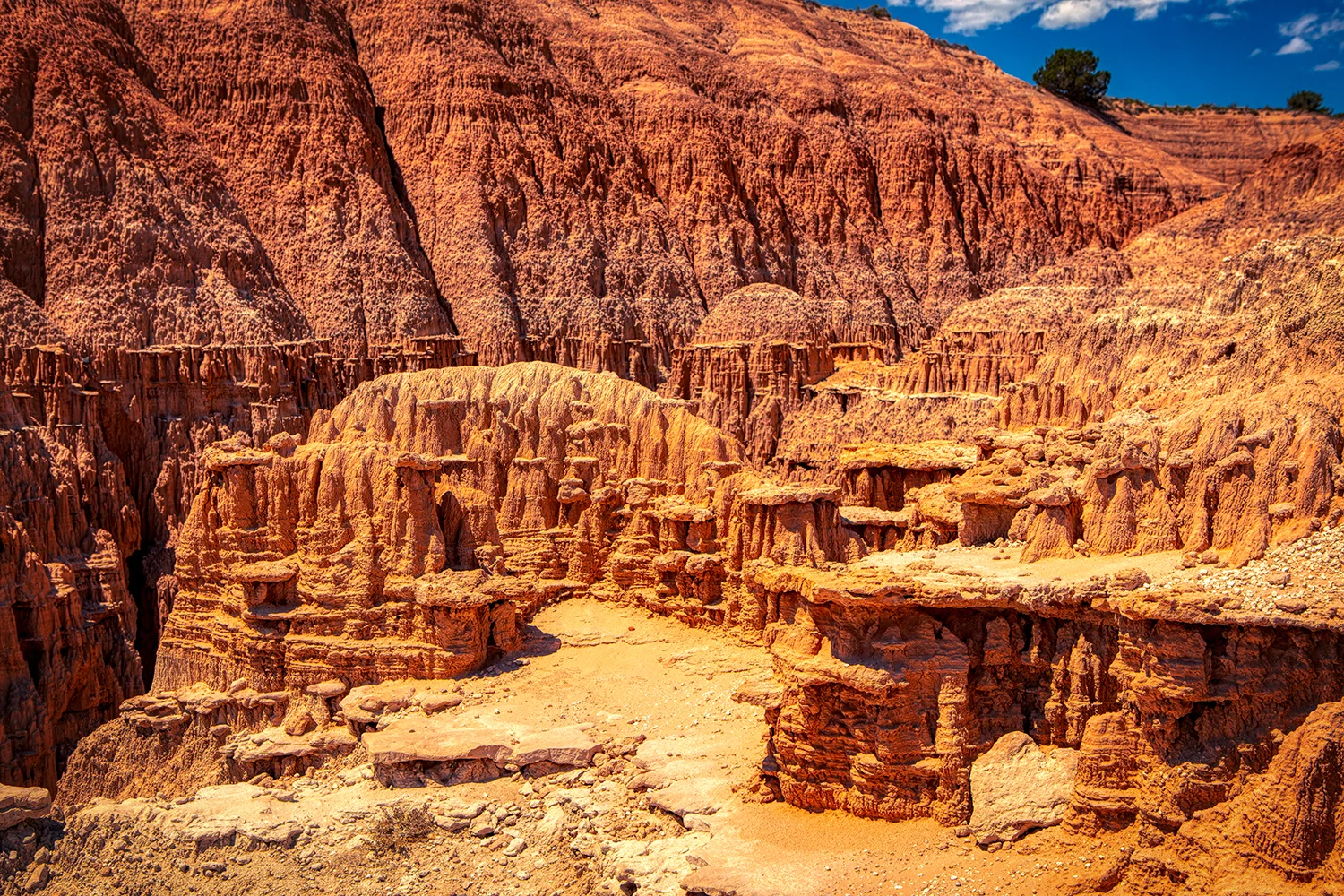 Cathedral Gorge | Nevada