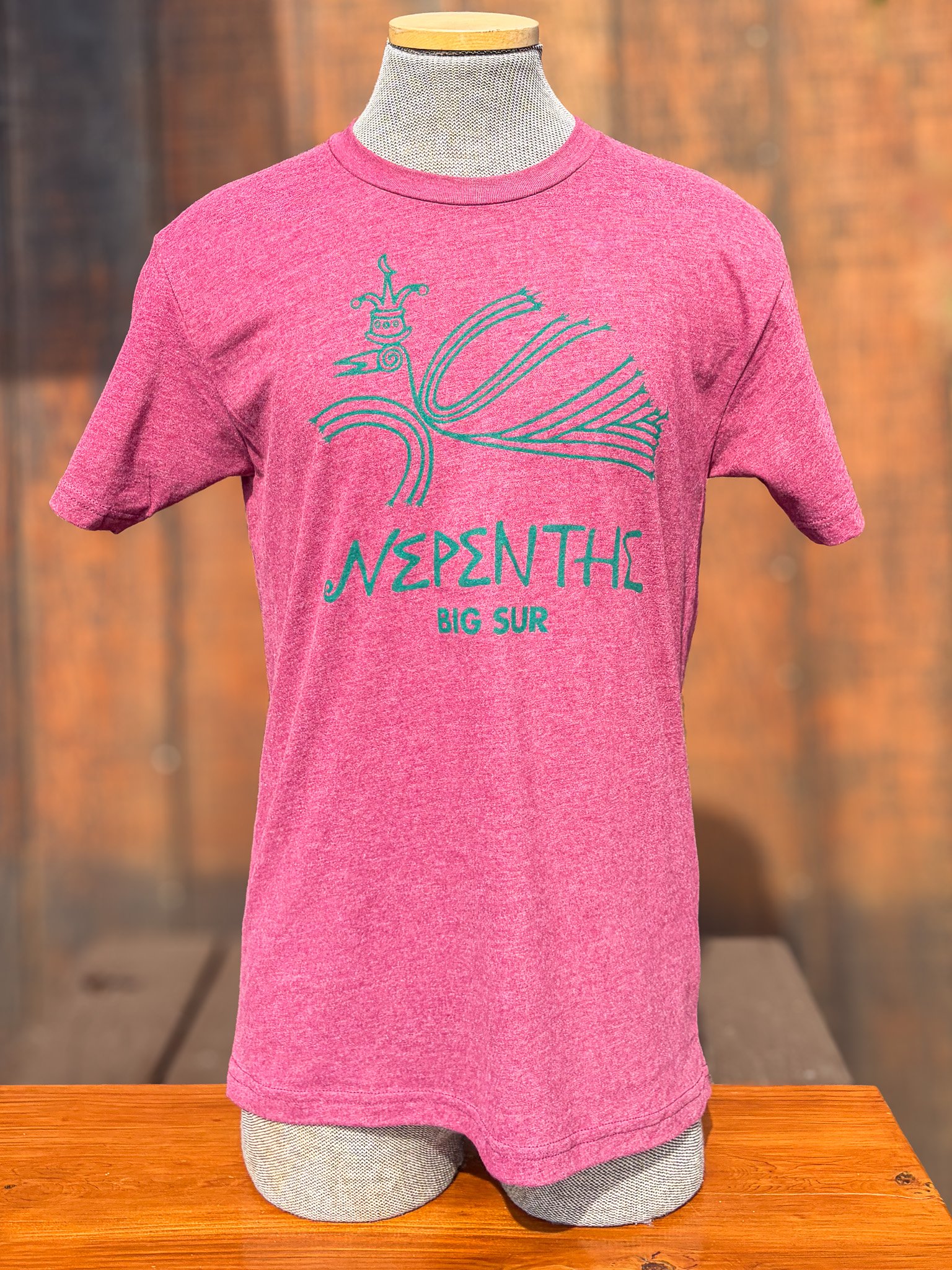 Short-Sleeved Nepenthe Logo Shirts