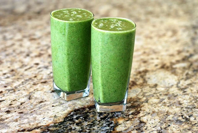 green-smoothie.jpg