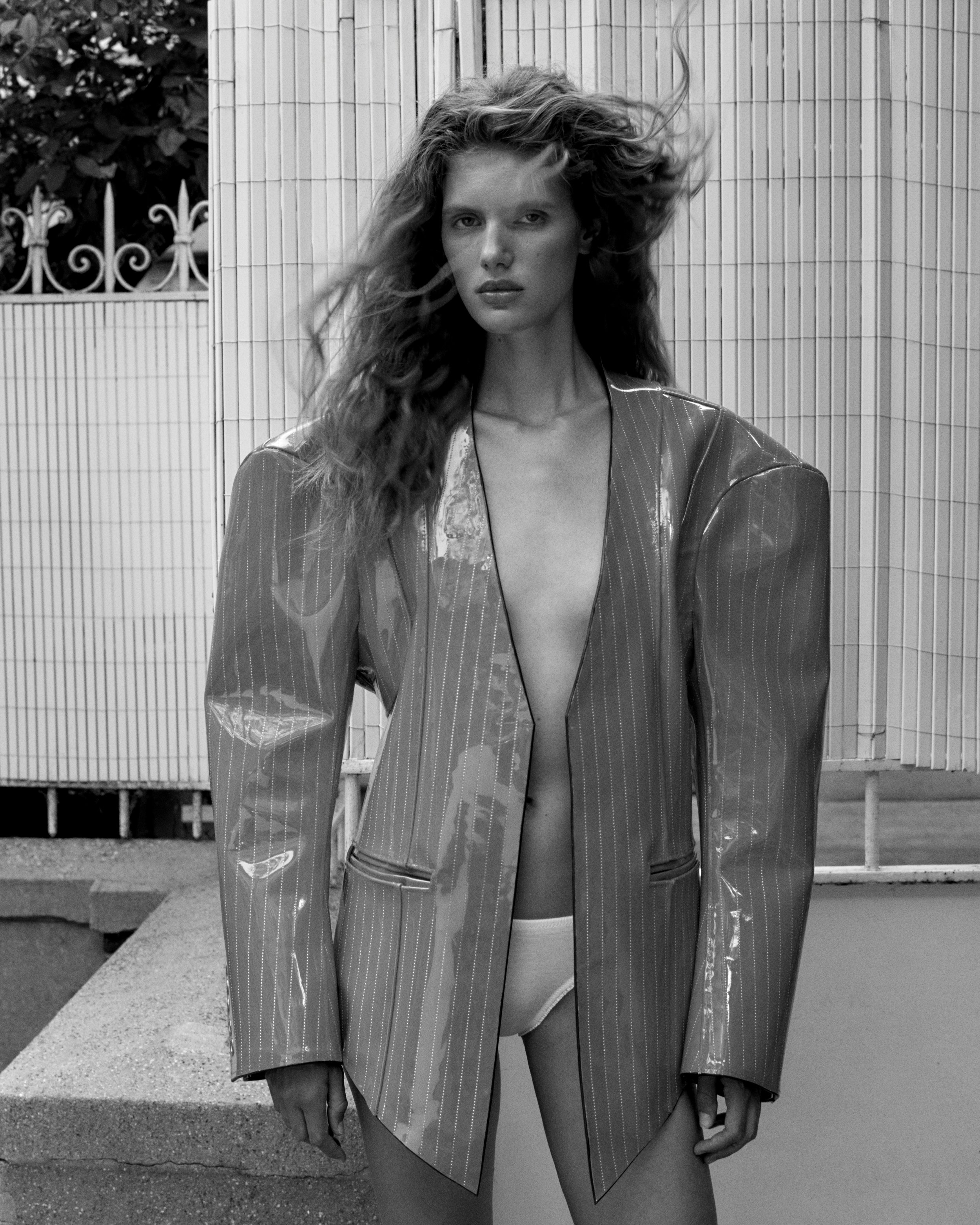 06_07_26_THE_MANUAL_REVIEW_LOOK_07_084.jpg