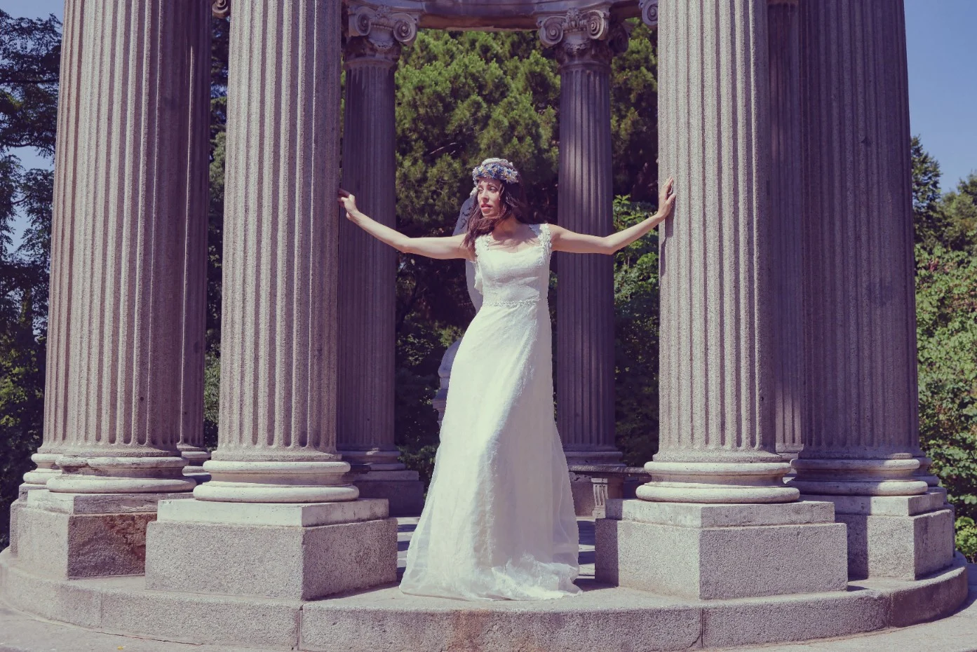 vestido-de-novia-7805-min-rs20.jpg