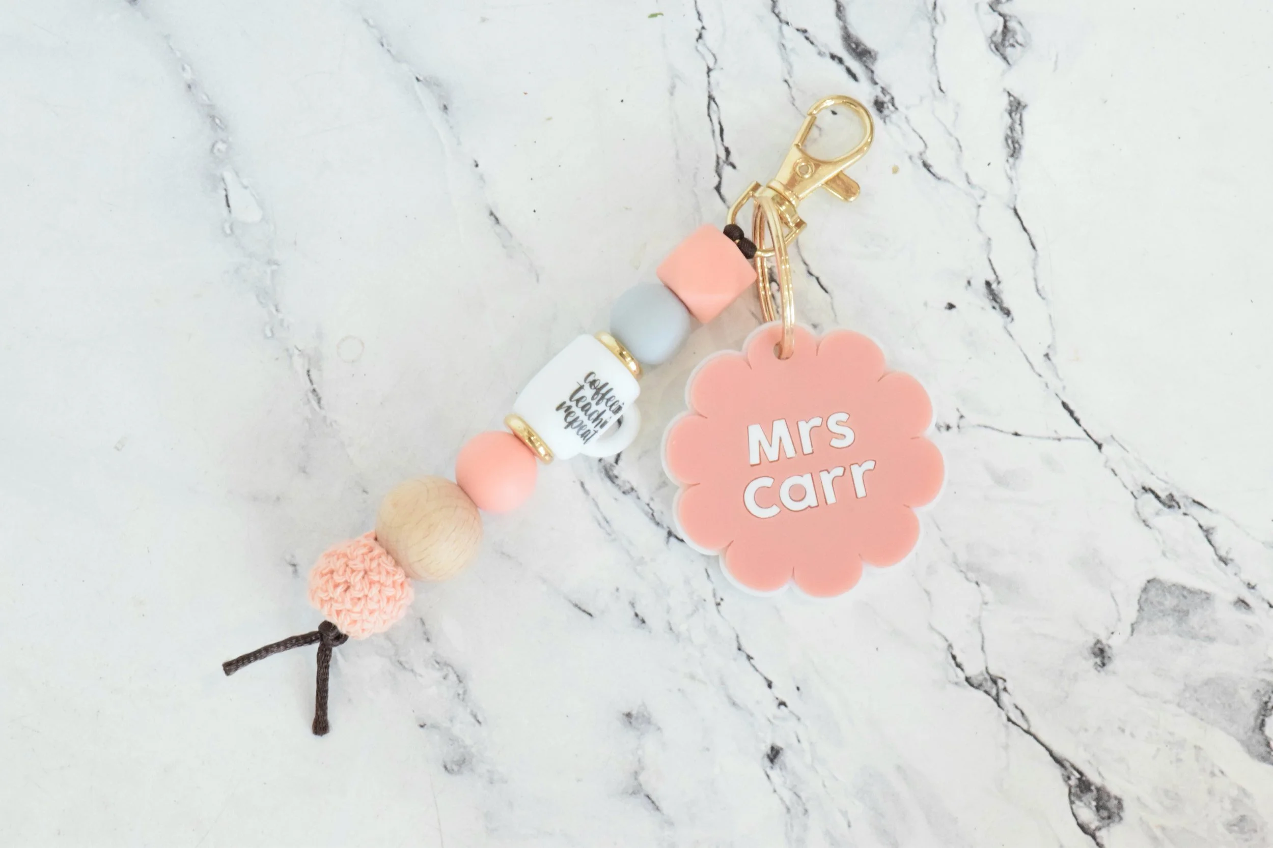 silicone bead keychain with custom tag