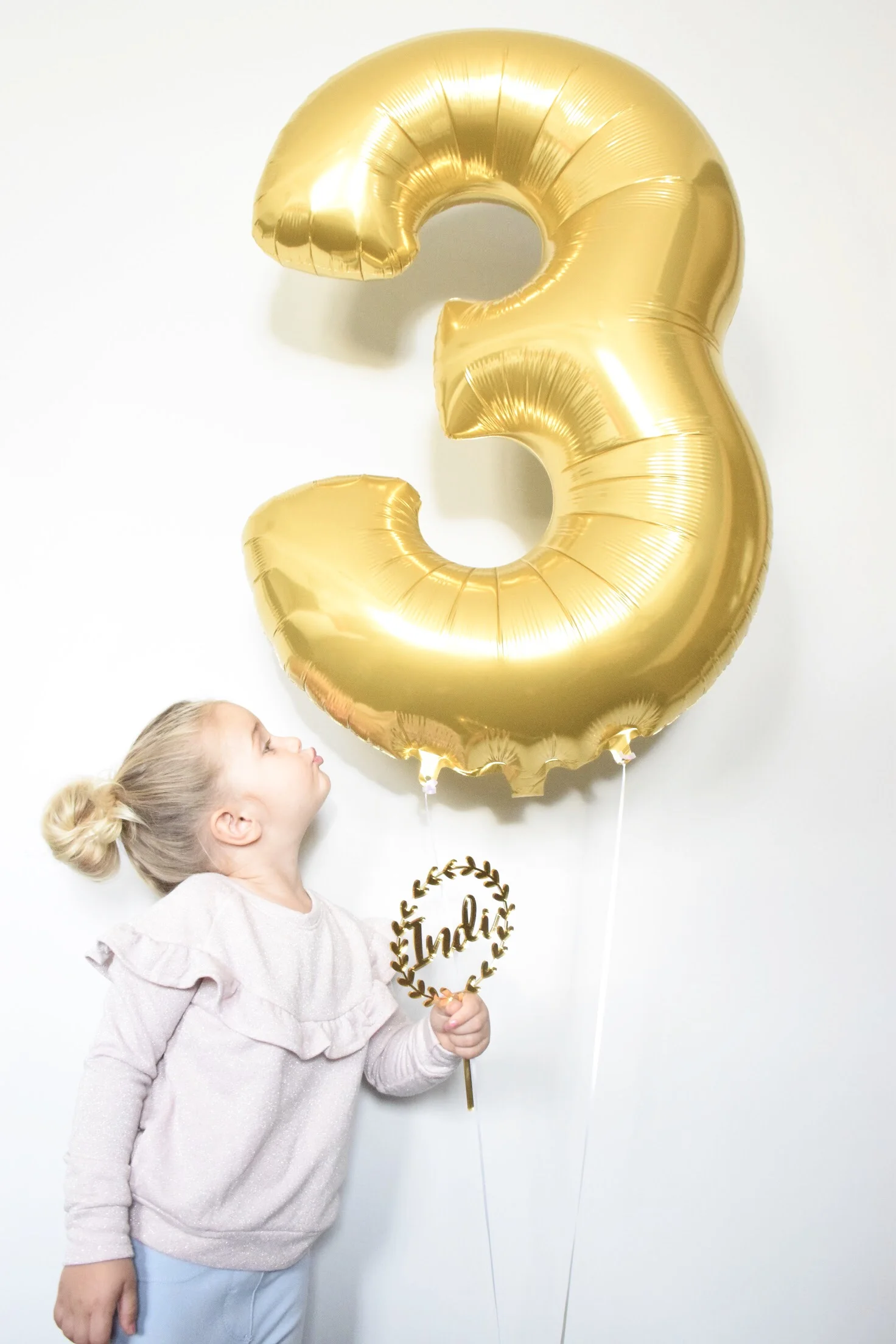 wreath cake topper with name