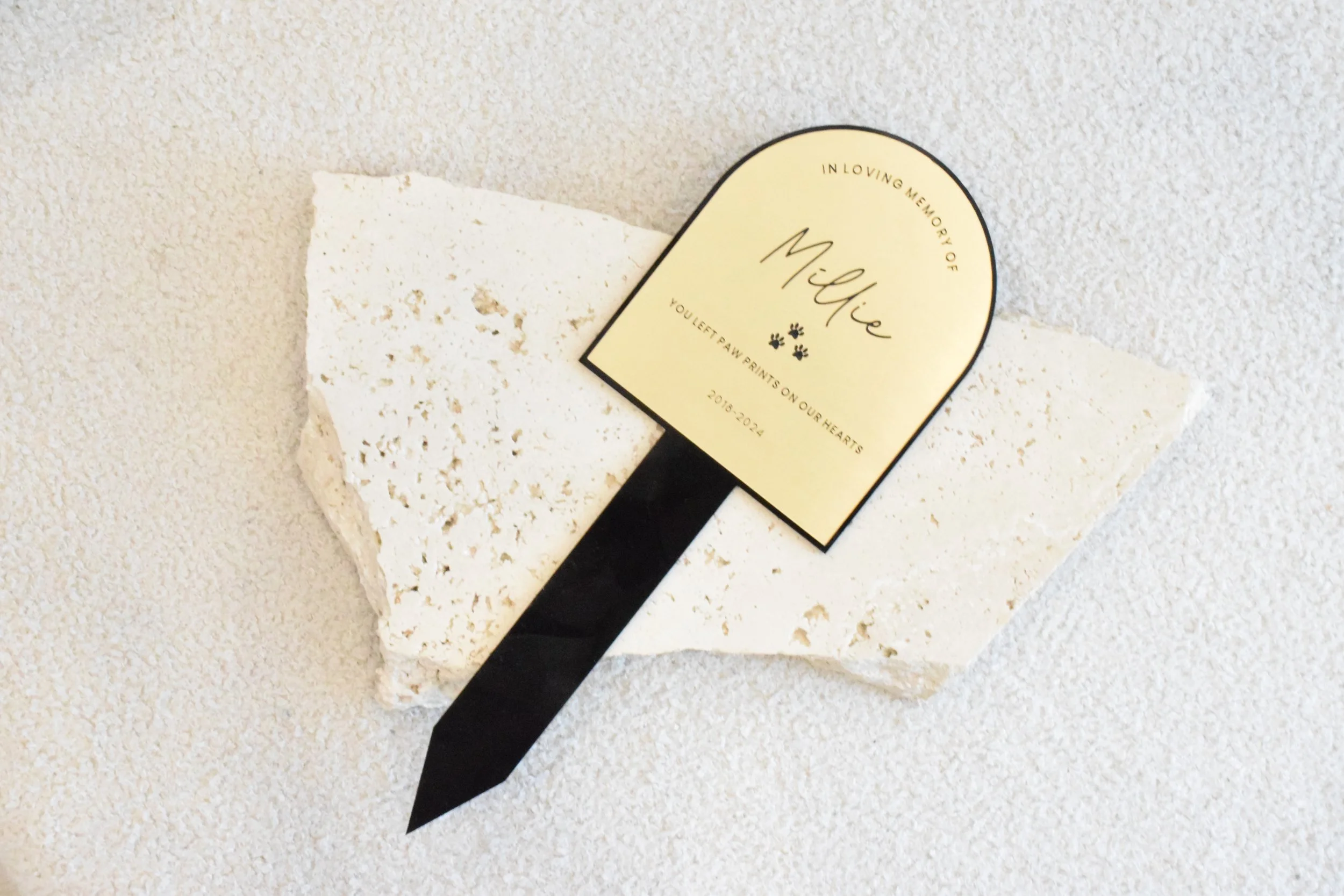 arch stake memorial sign