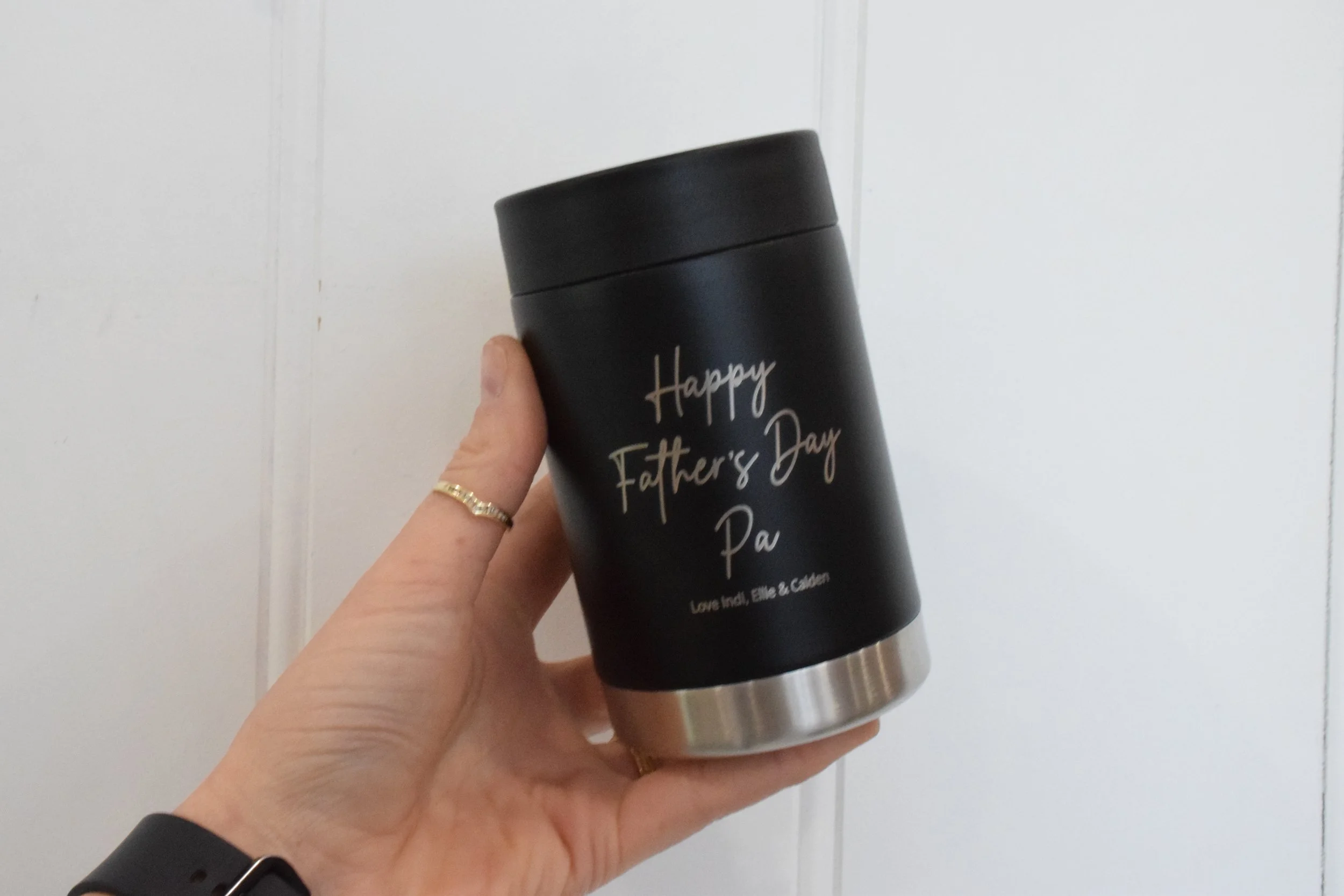 Insulated stubby holder