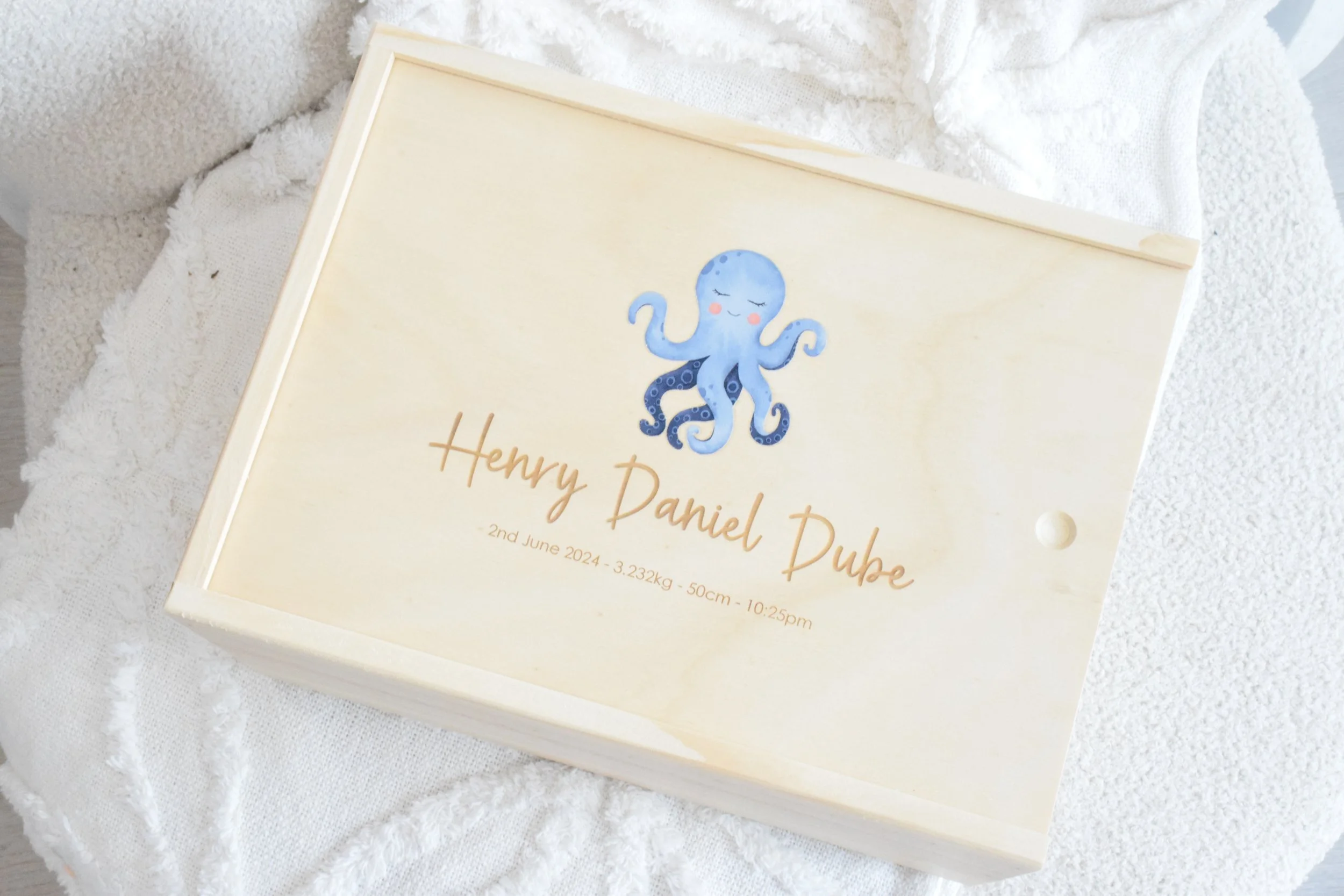 keepsake box with printed coloured image