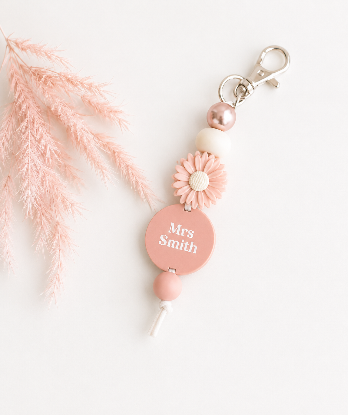 key chain with flower silicone bead