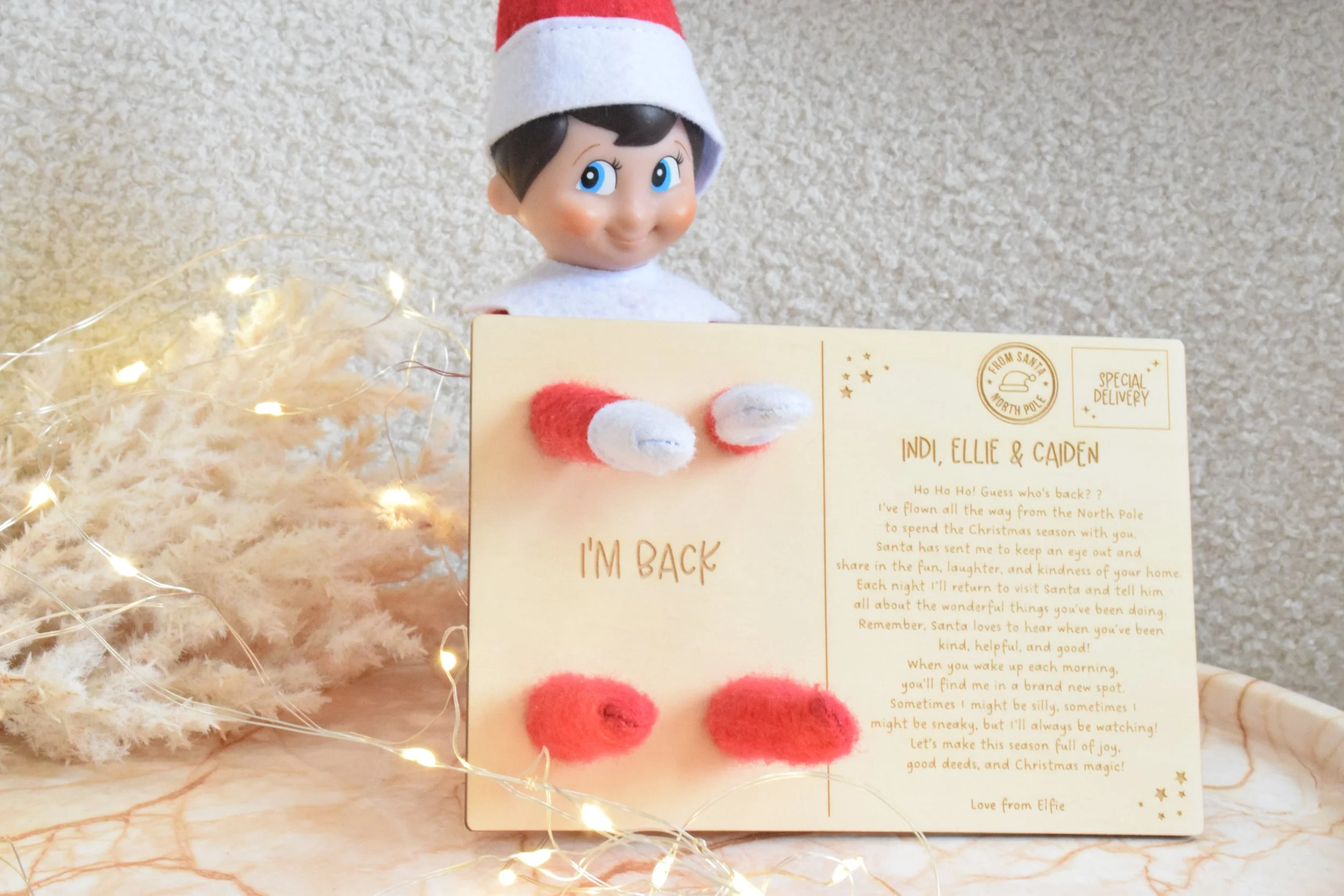 I'm back postcard for elf