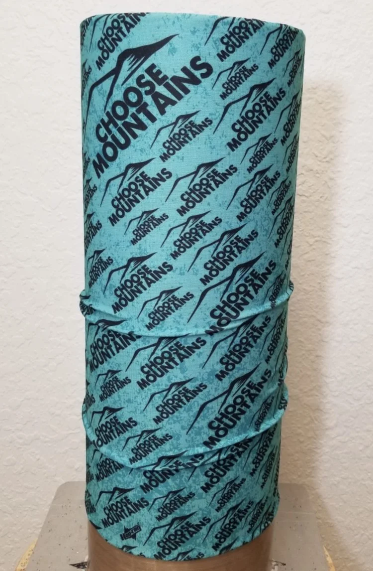 Because this beautiful color looks great on anybody and why wouldn’t you want to choose mountains! Right?