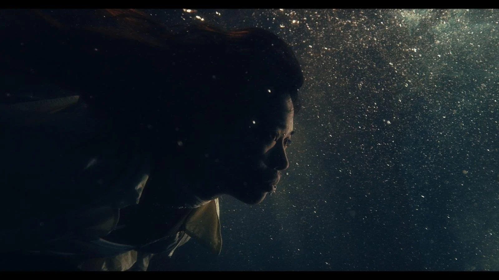 From a Music Video Summer soon gone Keren Ilan #004