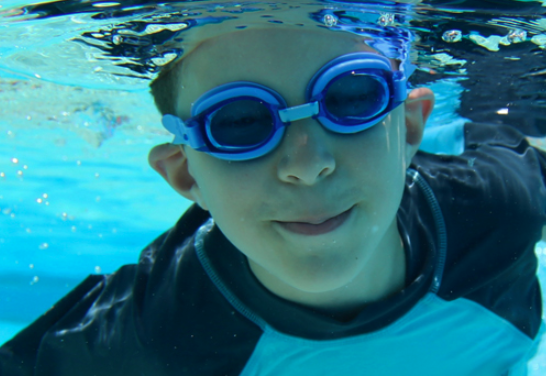        

 
   YMCA 
 






















      

 
    Press Pause. Go Play.  Poster Concept (Undergrad) 
 






















           

 
     A poster series inspired by kids glued to smartphones and the  need for play in young kids’ lives