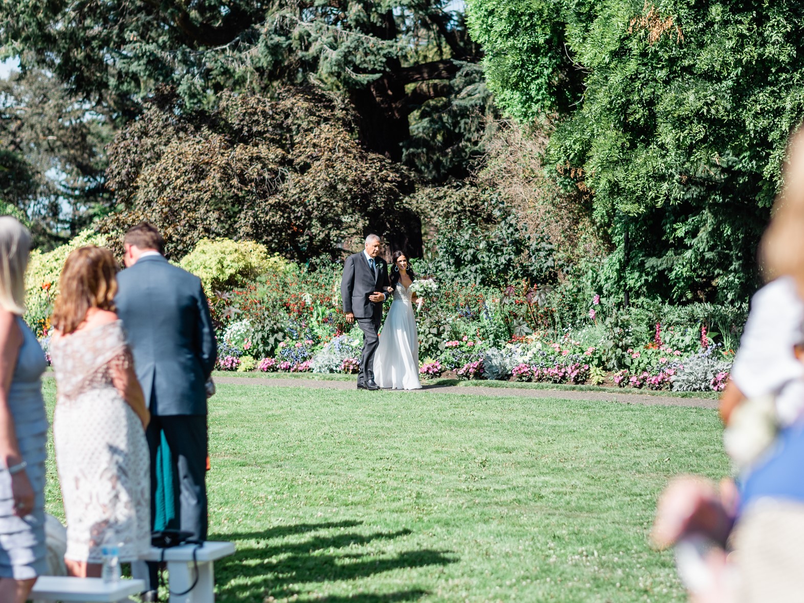 1. Beacon Hill Park wedding ItkasanImages 032.JPG