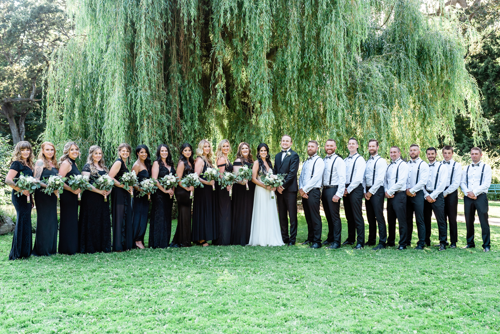 1. Beacon Hill Park wedding ItkasanImages 054b.JPG