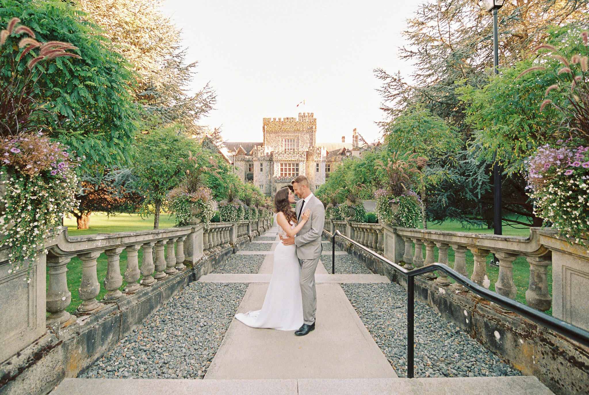 Wedding Photos Hatley Castle2b.jpg