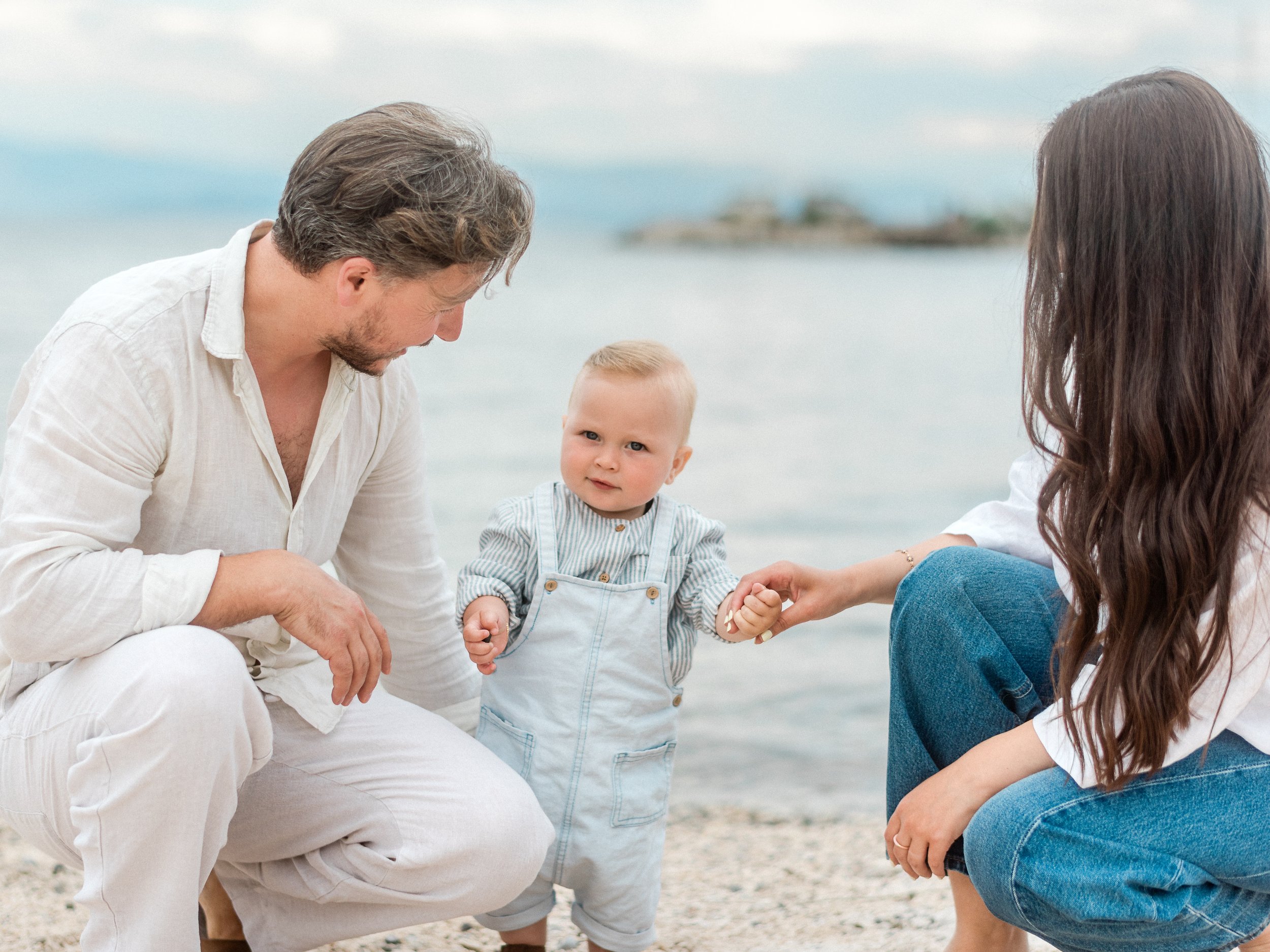 ipsos-corfu-family-photoshoot-zohee-restaurant 13.JPG