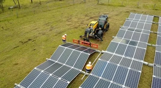 unfolding panels 3-person team.jpeg