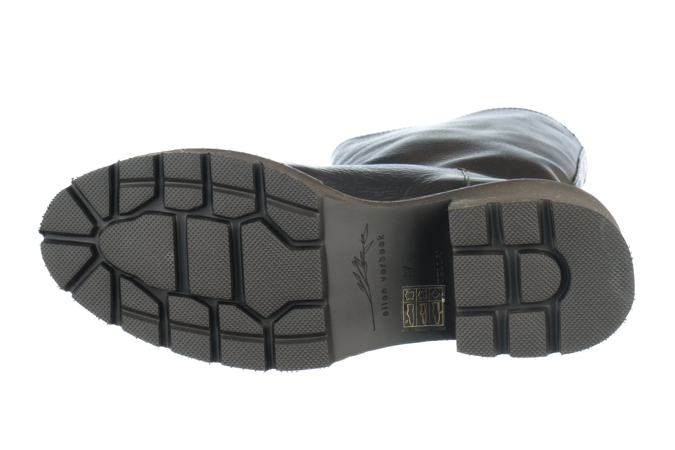 mintesmoggsole.jpg