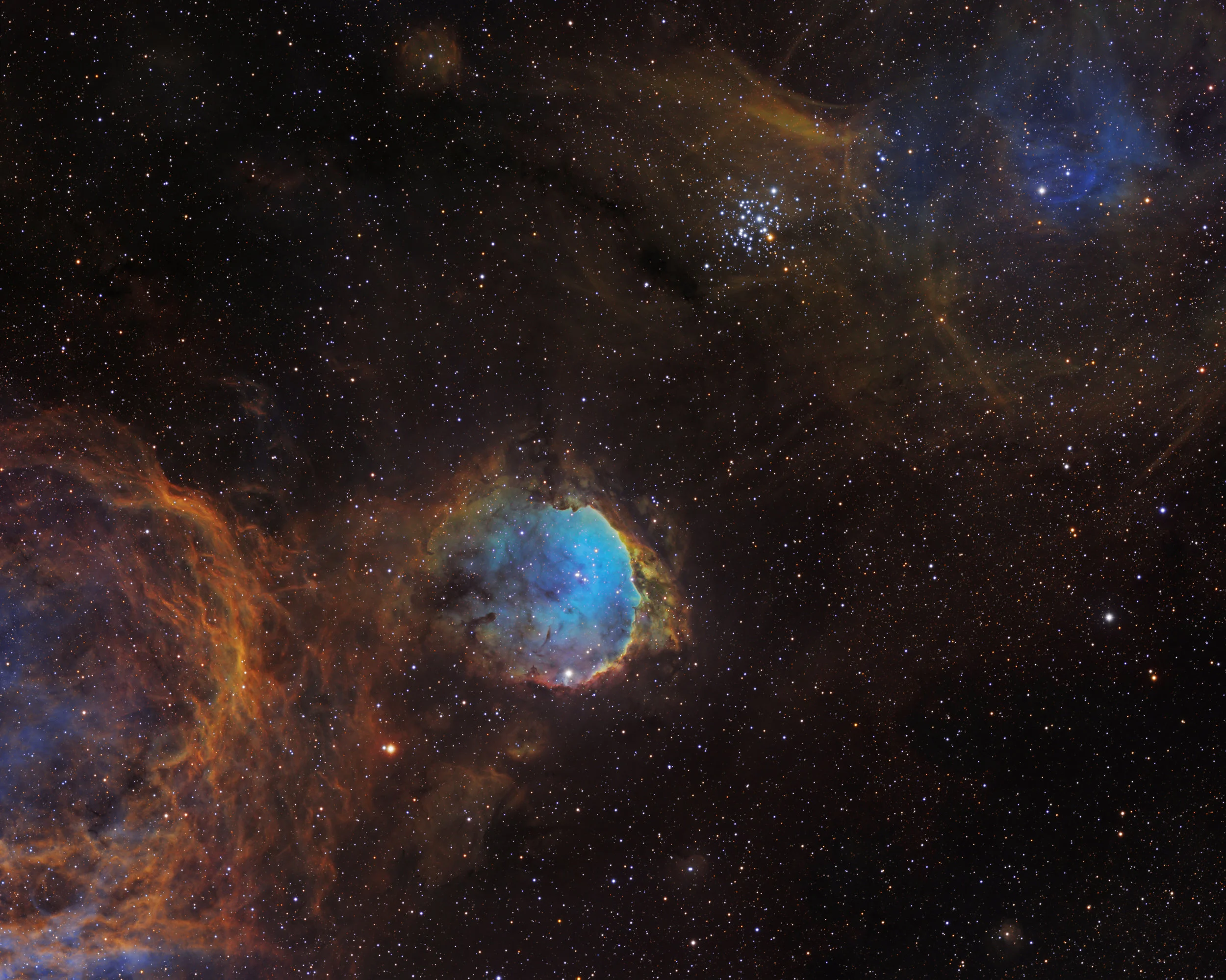 NGC3324_Gem_Cluster.jpg