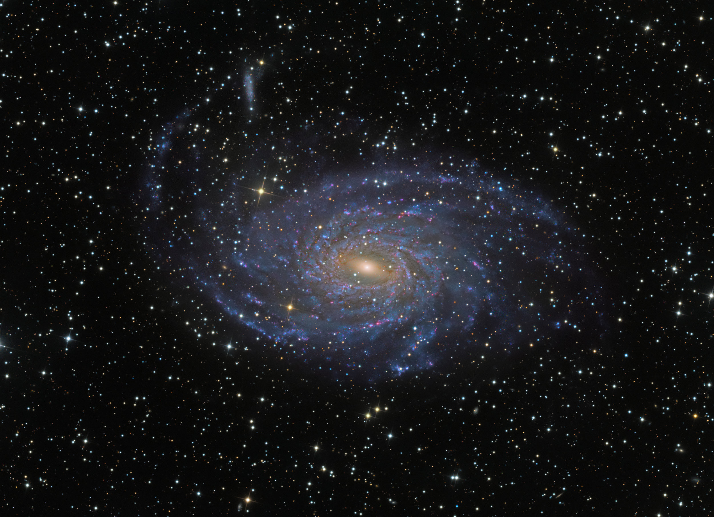 Ngc. Галактика Млечный путь астрономия. Спиралевидная Галактика Млечный путь. NGC 6744. Спиральный Галактики NGC.
