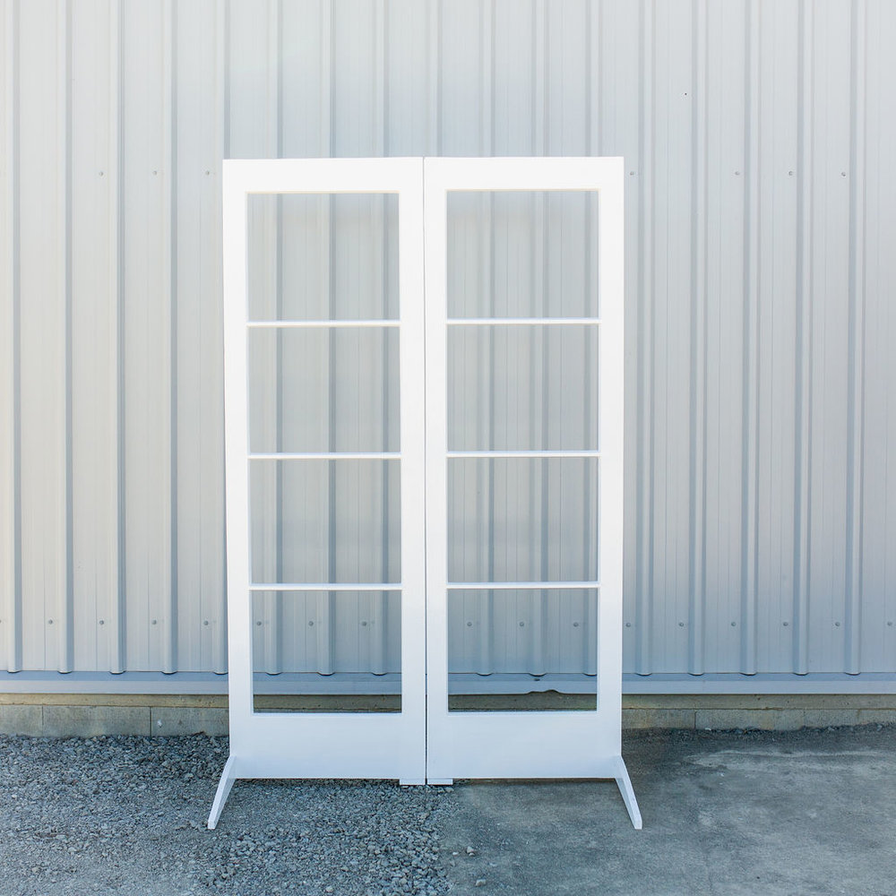 ARCHWAY_White+Doors+Backdrop_01.jpg,