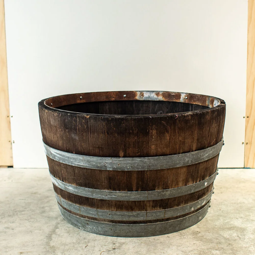 BAR_Half+Wine+Barrel_01.jpg,