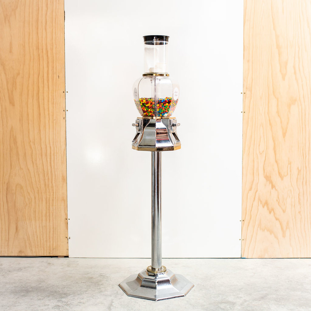 Copy of DECORATIVE_Candy+Dispenser_01.jpg,
